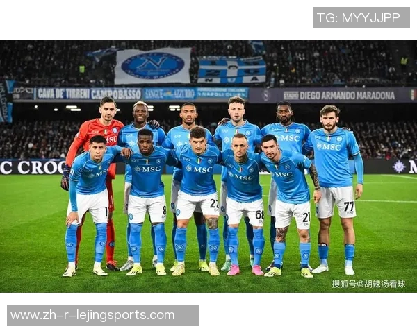 潮男足球星场内外皆焦点引领时尚风潮尽显非凡魅力