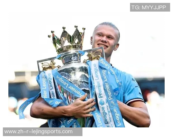 2025年现役二号足球球星最新排名及表现分析 2025年现役二号足球球星最新排名及表现分析